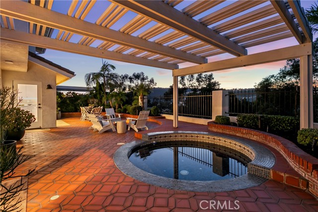 Detail Gallery Image 14 of 41 For 30791 Seminole Place, Laguna Niguel,  CA 92677 - 5 Beds | 3/1 Baths