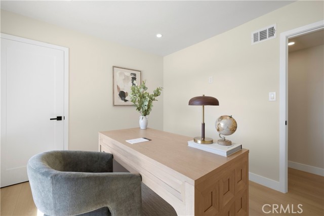 Detail Gallery Image 16 of 35 For 2133 Cochran, Simi Valley,  CA 93065 - 3 Beds | 2 Baths