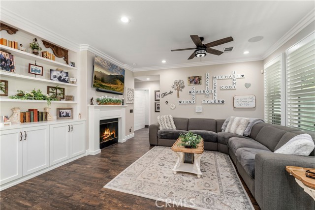 Detail Gallery Image 17 of 60 For 8750 E Heatherwood Rd, Anaheim Hills,  CA 92808 - 5 Beds | 3 Baths