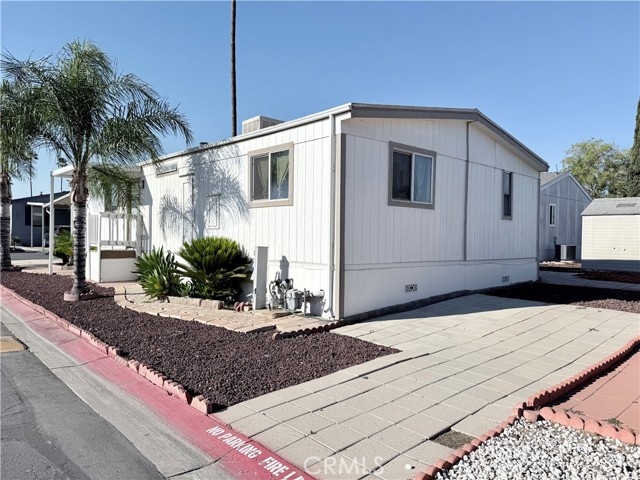 Detail Gallery Image 25 of 37 For 1855 Riverside, Ontario,  CA 91761 - 3 Beds | 2 Baths