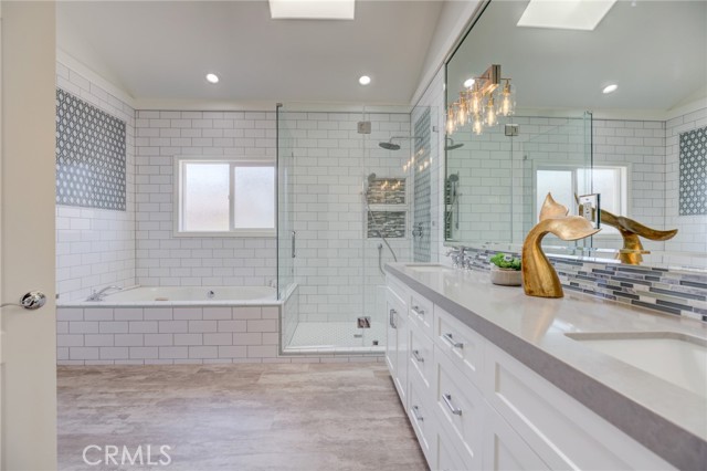 2220 Gates Avenue, Redondo Beach, California 90278, 4 Bedrooms Bedrooms, ,2 BathroomsBathrooms,Residential,Sold,Gates,SB21194759