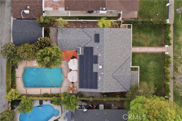 Detail Gallery Image 24 of 35 For 5232 Woodman Ave, Sherman Oaks,  CA 91401 - 3 Beds | 2 Baths