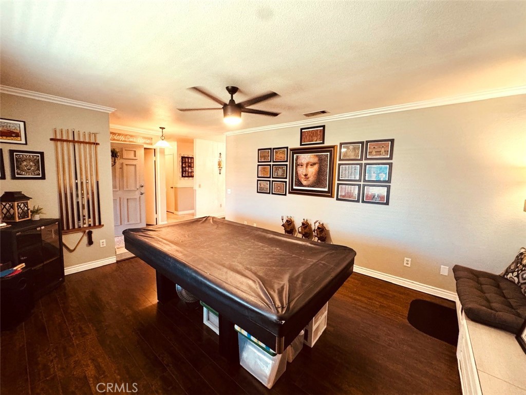 https://media.crmls.org/medias/20d0757c-5216-423a-9c7c-3223518ed47b.jpg?preset=X-Large