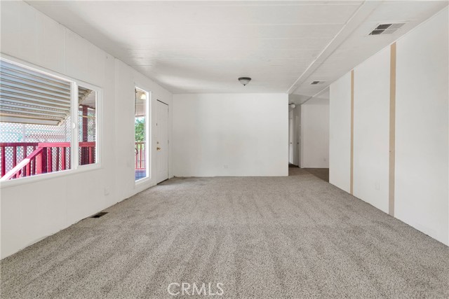 Detail Gallery Image 10 of 31 For 18995 Hinton St, Hesperia,  CA 92345 - 3 Beds | 2 Baths