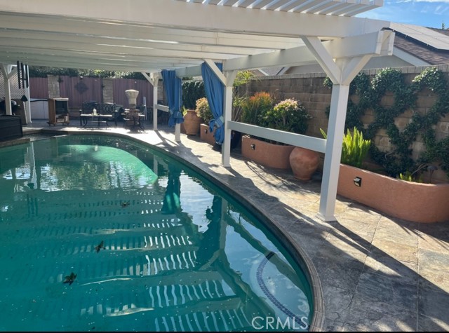 Detail Gallery Image 43 of 50 For 23509 via Chantilly, Valencia,  CA 91355 - 2 Beds | 2 Baths