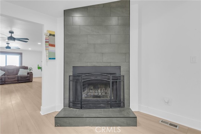 Detail Gallery Image 14 of 51 For 9888 Trinity, Oak Hills,  CA 92344 - 6 Beds | 2 Baths