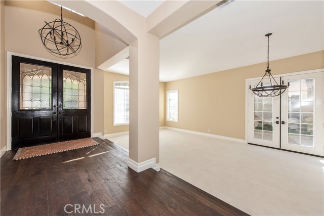 Detail Gallery Image 4 of 44 For 9 Swallows, Trabuco Canyon,  CA 92679 - 5 Beds | 3 Baths