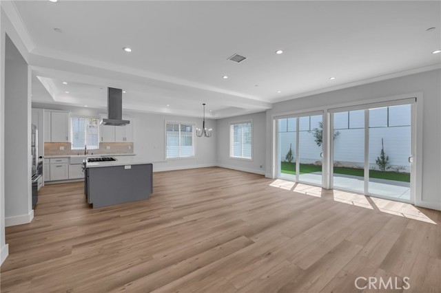 Detail Gallery Image 7 of 63 For 2304 Harriman Ln a,  Redondo Beach,  CA 90278 - 4 Beds | 3/1 Baths