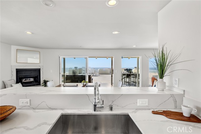 72 The Strand, Hermosa Beach, California 90254, 3 Bedrooms Bedrooms, ,2 BathroomsBathrooms,Residential,Sold,The Strand,SB23109684