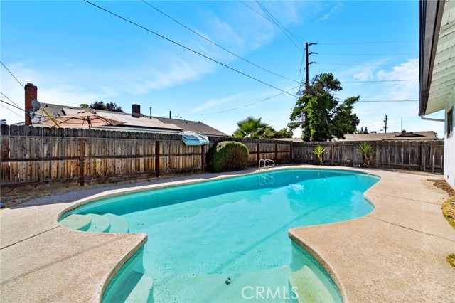 Detail Gallery Image 30 of 39 For 2738 S Fairway Ct, Visalia,  CA 93277 - 3 Beds | 2/1 Baths