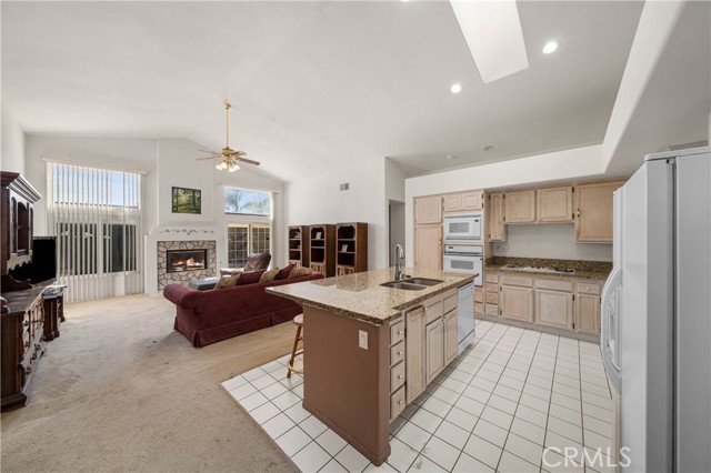 Detail Gallery Image 2 of 31 For 24395 Silver Bullet Way, Murrieta,  CA 92562 - 4 Beds | 2/1 Baths