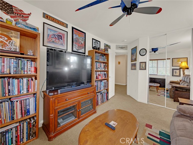20361 Julia Lane, Saugus CA: https://media.crmls.org/medias/20d43318-8785-4ade-88e7-a0ccdd8b7c2a.jpg