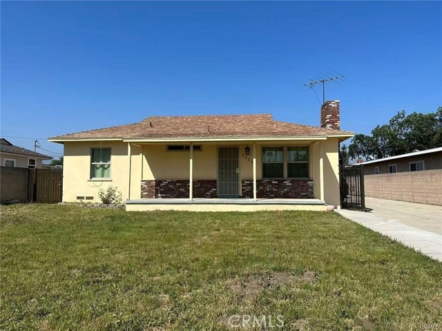 2323 West Cedarwood