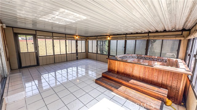1702 E Bach Street, Carson CA: https://media.crmls.org/medias/20d47747-4c3f-4b07-8e48-068d75f7a7b3.jpg