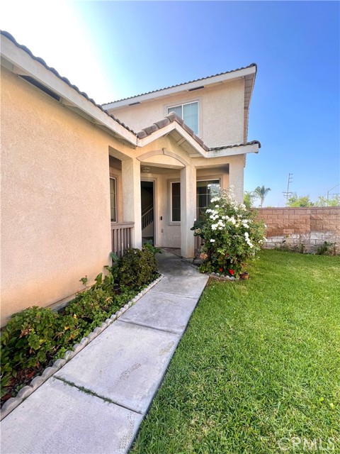 Image 2 for 12587 Hudson River Dr, Eastvale, CA 91752