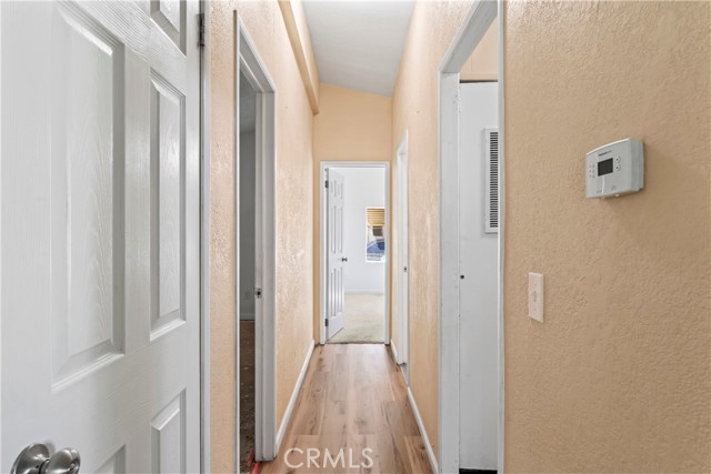 Detail Gallery Image 9 of 20 For 24761 Wendell Dr, Hemet,  CA 92544 - 2 Beds | 2 Baths