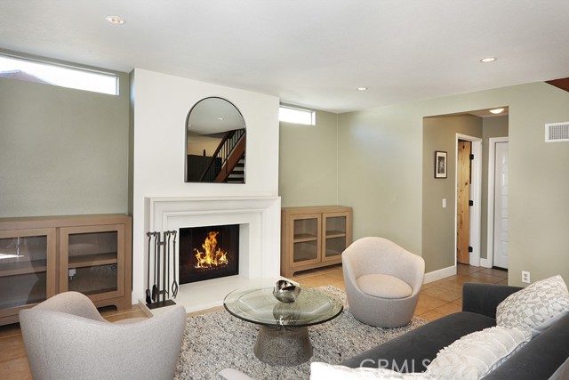238 Hilltop Lane, Brea CA: https://media.crmls.org/medias/20d4e459-e700-4b99-8781-f0c72298bc22.jpg