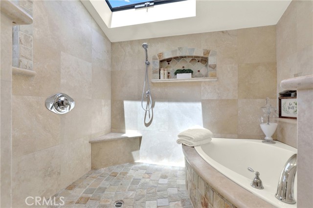 27076 Mill Pond W Road, Dana Point CA: https://media.crmls.org/medias/20d50209-c532-4325-bdf9-14afd970fec9.jpg