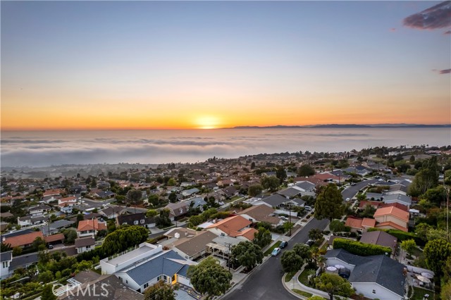 28087 Ella Road, Rancho Palos Verdes, California 90275, 4 Bedrooms Bedrooms, ,Residential,Sold,Ella,SB22139515