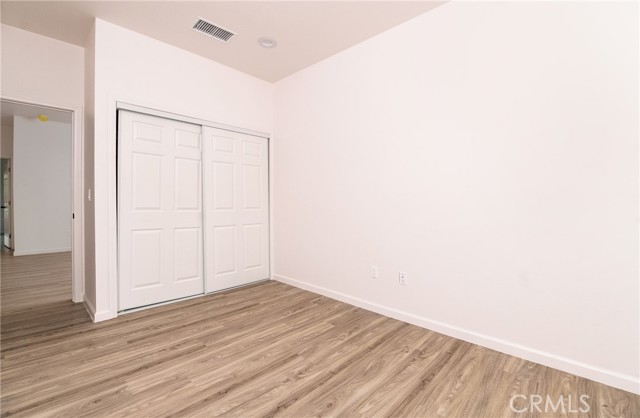 Detail Gallery Image 40 of 43 For 5526 E Los Angeles Ave #2,  Simi Valley,  CA 93063 - 3 Beds | 2/1 Baths