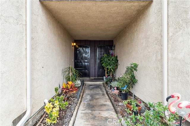 Detail Gallery Image 33 of 50 For 11390 Lampson #8,  Garden Grove,  CA 92840 - 2 Beds | 2 Baths