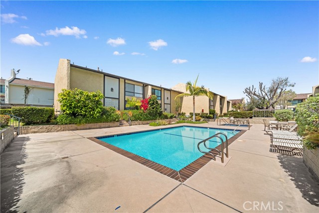 Detail Gallery Image 43 of 57 For 3520 Maricopa #1,  Torrance,  CA 90503 - 3 Beds | 3 Baths