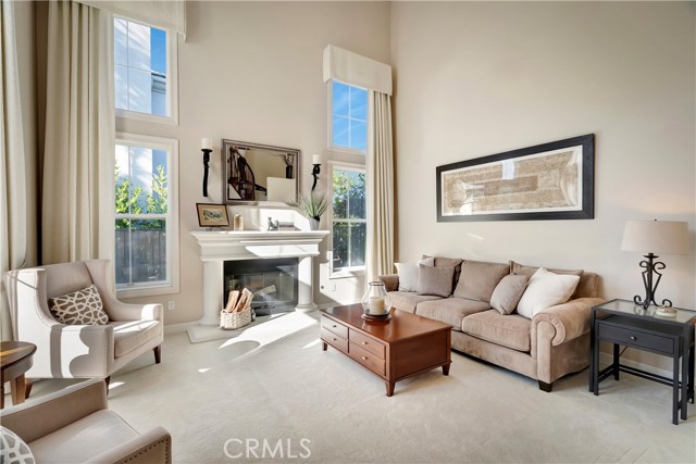 Detail Gallery Image 4 of 39 For 3980 Leighton Point Rd., Calabasas,  CA 91301 - 5 Beds | 4/1 Baths