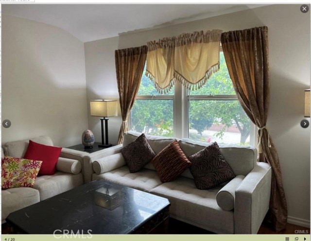 6861 N White Oak Avenue, Reseda (los Angeles), California 91335, 3 Bedrooms Bedrooms, ,2 BathroomsBathrooms,Residential Lease,For Rent,6861 N White Oak Avenue,CRSR25156255