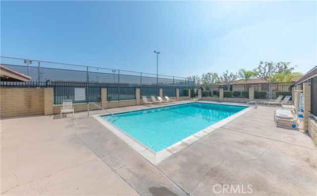8891 Ovieda Plaza, Westminster CA: https://media.crmls.org/medias/20d96d45-cf76-4637-8208-51abfe0efd3f.jpg