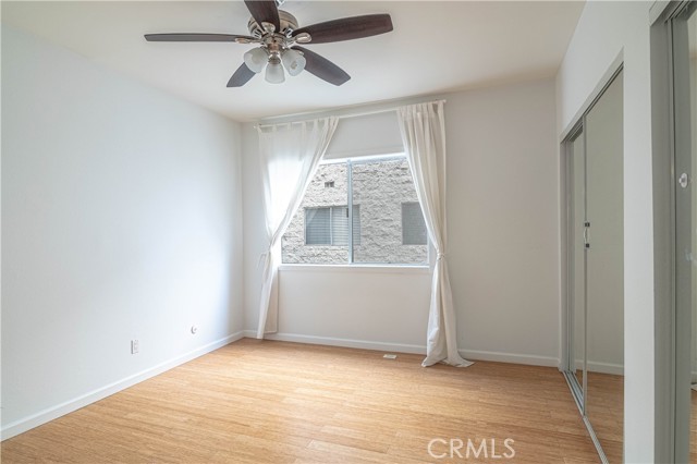 Detail Gallery Image 13 of 28 For 1115 S Elm Dr #301,  Los Angeles,  CA 90035 - 2 Beds | 2 Baths