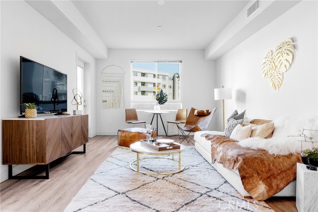 Detail Gallery Image 25 of 27 For 12801 Brookhurst St, Garden Grove,  CA 92840 - 2 Beds | 2/1 Baths