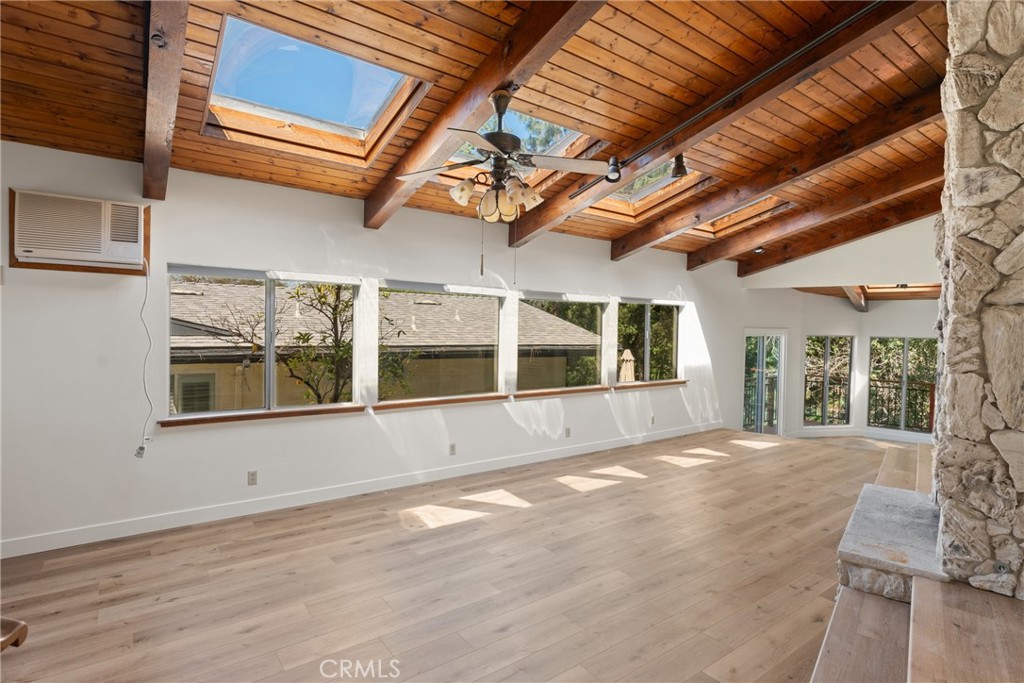 1521 N Columbus Avenue Glendale img 8