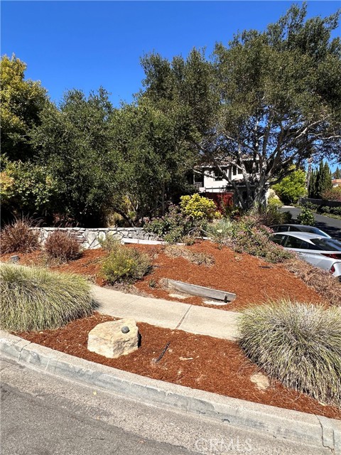 2606 El Cerrito Street, San Luis Obispo CA: https://media.crmls.org/medias/20daf63b-744a-429d-894f-a57c065641c1.jpg