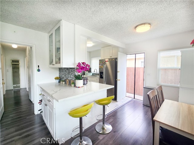 Detail Gallery Image 9 of 49 For 2222 S Broadway, Santa Ana,  CA 92707 - 3 Beds | 1 Baths