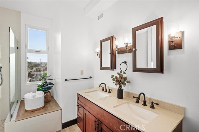 Detail Gallery Image 52 of 74 For 1106 1106 1/2 Geraghty Avenue, Los Angeles,  CA 90063 - 2 Beds | 2/2 Baths