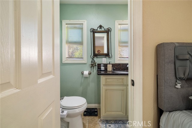 1337 W Gage Avenue, Los Angeles CA: https://media.crmls.org/medias/20dc7b2c-3e1b-4c9f-bec3-062eb1d7ffd0.jpg