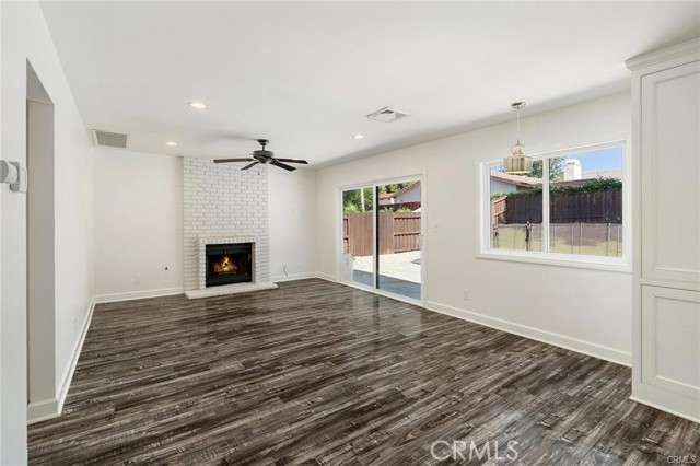 2169 Coalfax Court, Thousand Oaks CA: https://media.crmls.org/medias/20ddcbe0-8080-4640-9bf0-956baa534871.jpg