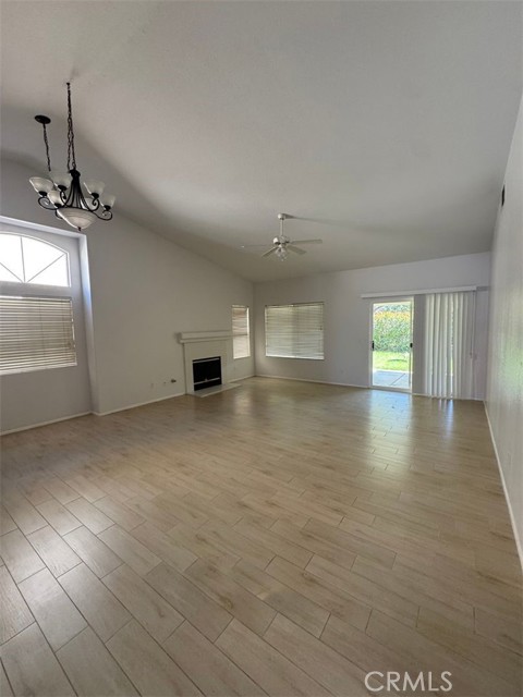 Detail Gallery Image 6 of 10 For 492 Autumn Way, Banning,  CA 92220 - 3 Beds | 2 Baths