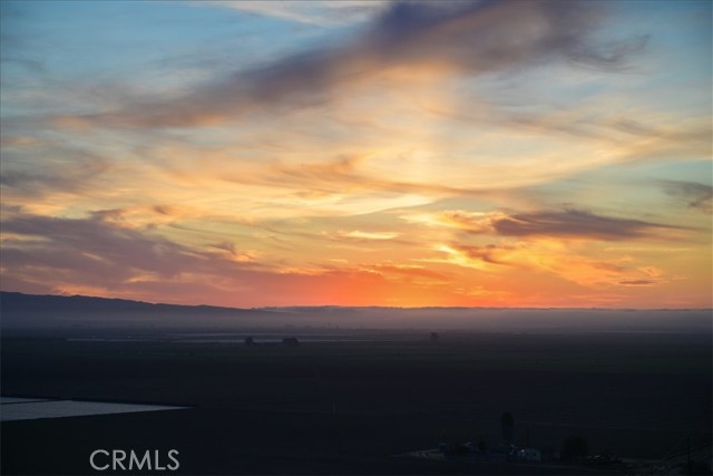 1561 Cielo Lane, Nipomo CA: https://media.crmls.org/medias/20df5349-8c52-4340-8a2a-b734e09d9e93.jpg