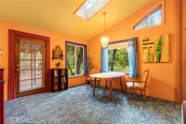 5338 Deception River Road, Chico CA: https://media.crmls.org/medias/20e0f5d6-8c5a-437b-8e93-5a993a2d1af7.jpg