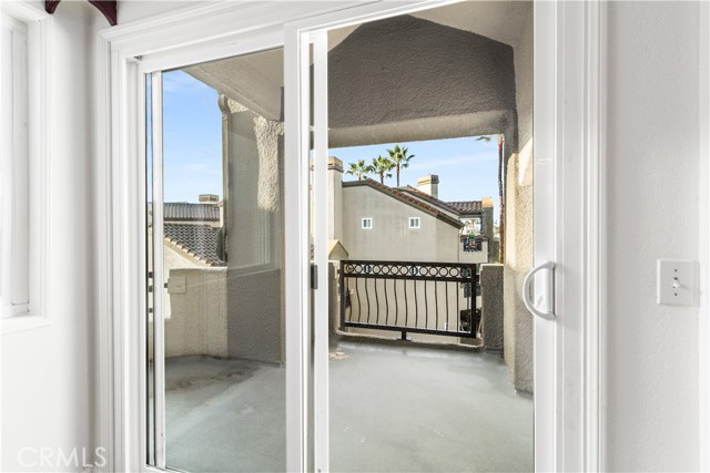 MLS #OC25178232 image #11