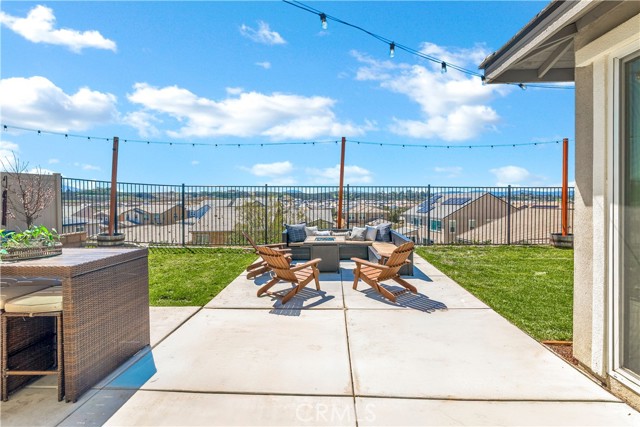 39463 Dayspring Way, Temecula CA: https://media.crmls.org/medias/20e13010-99b4-429d-93f3-aca0d4f4866d.jpg