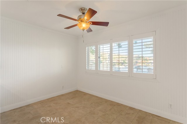 Detail Gallery Image 9 of 48 For 24319 Canyon Lake Dr #1,  Canyon Lake,  CA 92587 - 3 Beds | 2 Baths