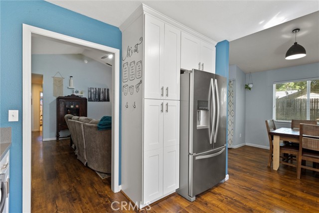 Detail Gallery Image 17 of 29 For 1580 La Linda Ln, Chico,  CA 95926 - 3 Beds | 2 Baths
