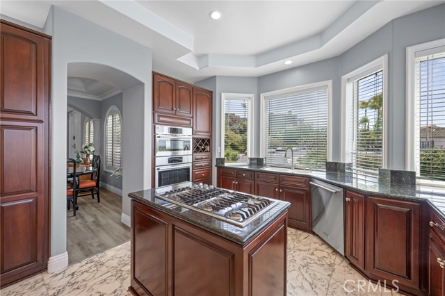 3 Calle Agua, San Clemente CA: https://media.crmls.org/medias/20e20ac1-d25d-4602-90f6-dc804d64e52d.jpg