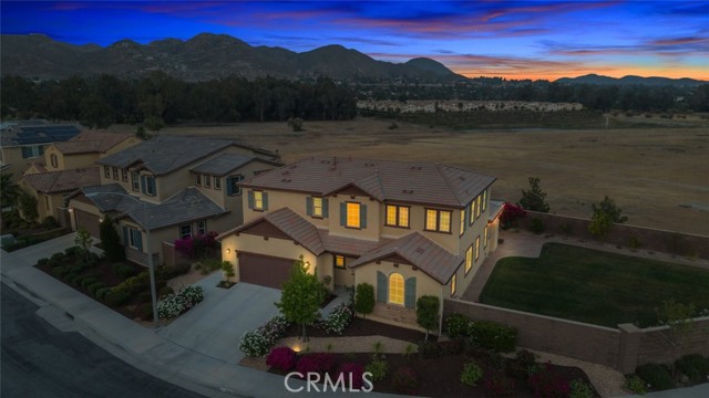 Detail Gallery Image 7 of 69 For 29364 Saltbush, Lake Elsinore,  CA 92530 - 5 Beds | 4/1 Baths