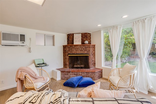 Detail Gallery Image 40 of 45 For 523 Meadows Dr., Glendale,  CA 91202 - 4 Beds | 4 Baths