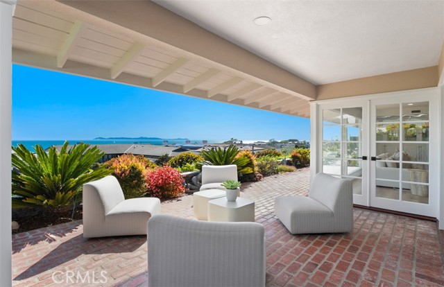 4521 Orrington Road, Corona del Mar CA: https://media.crmls.org/medias/20e3697c-b3f0-4c77-8842-ac1b89031770.jpg