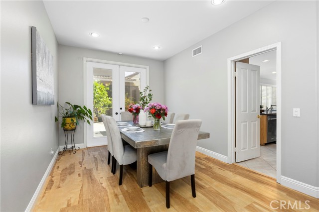 Detail Gallery Image 10 of 43 For 65 Ashcrest, Irvine,  CA 92620 - 5 Beds | 4/1 Baths