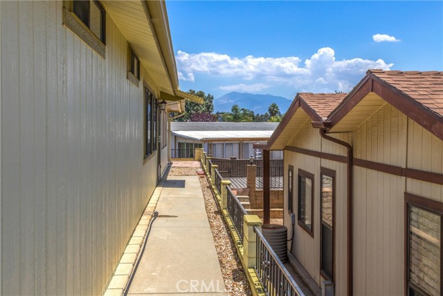 Detail Gallery Image 5 of 48 For 10080 Frontier Trl, Cherry Valley,  CA 92223 - 2 Beds | 2 Baths